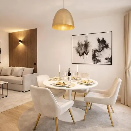 Arc De Triomphe - Premium For 4 Apartment
